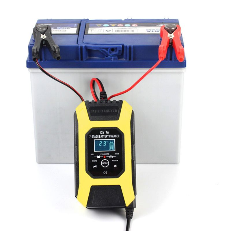 Foxsur 12v 7a Motociklistički Punjač Za Auto 7-stupanjsko Pulsno Punjenje Olovno-kiselinske Baterije Lcd Zaslon Agm Gel Wet S Više Baterija