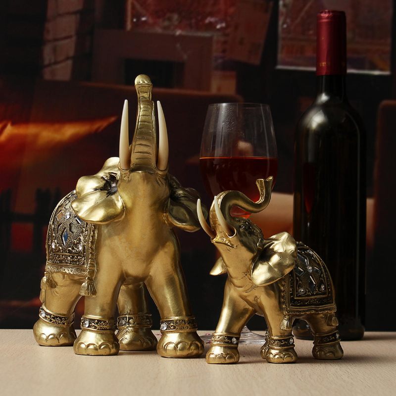 Srećni Šarm Fengshui Maskota Zlatni Slon Smola Mini Statua Ukrasi Za Kućni Stol Pokloni Za Dom